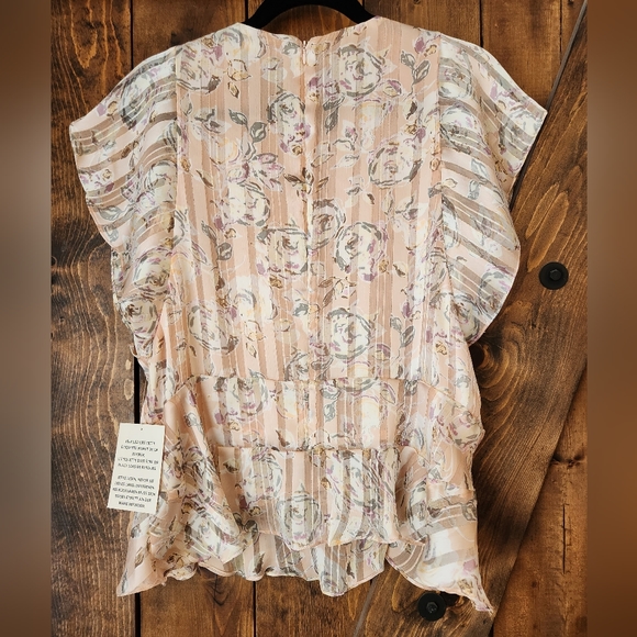 NEW with tags! MAETTE by Stella & Dot Addison Top (size M) - Picture 3 of 3